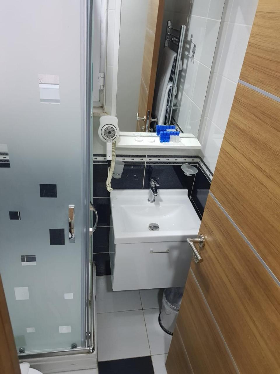 Eyfel Hotel Istanbul Luaran gambar